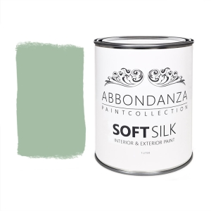 Lak Soft Silk Swedish Green is een lichte, vergrijsde bleekgroene tint